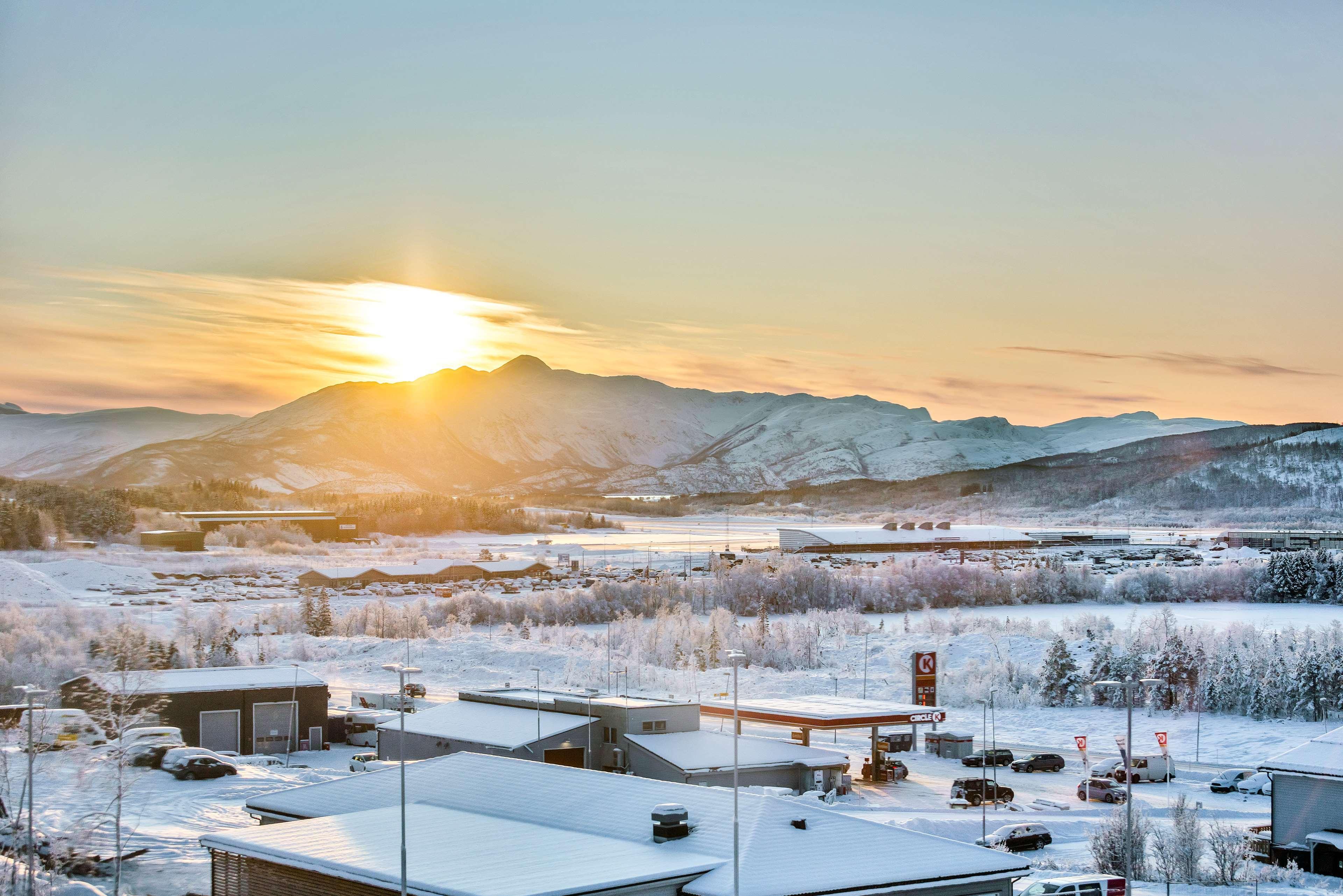 Aiden By Western Harstad Narvik Airport 3*